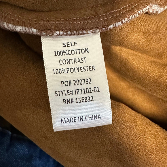 BiBi Women’s Blue Denim & Cream Sherpa Jean Jacket Size Small - Picture 16 of 16